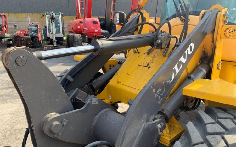 VOLVO L30G  3124818
