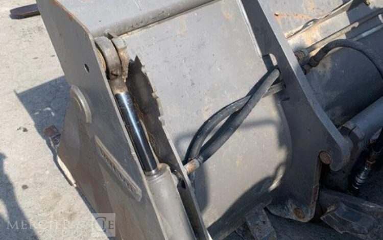 VOLVO L30G  3124818
