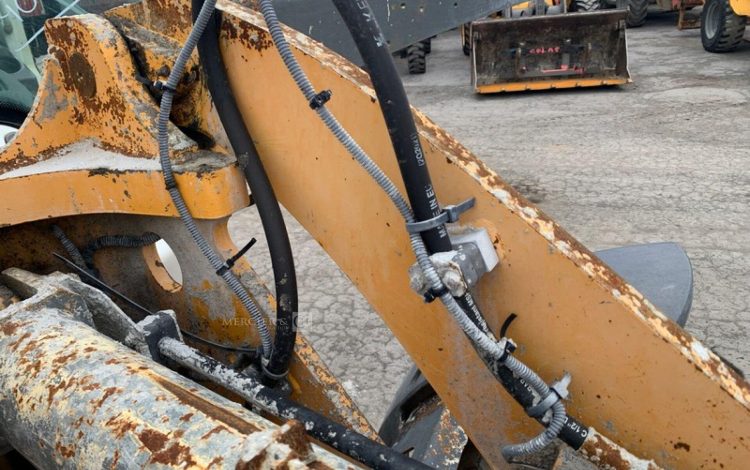 LIEBHERR L506C  B040449