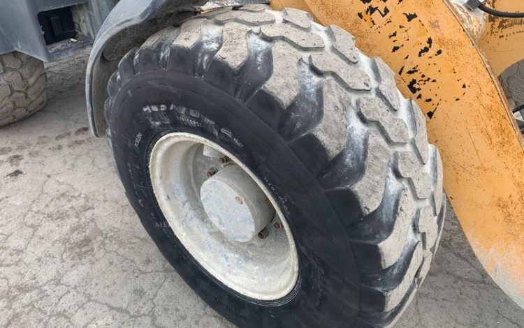 LIEBHERR L506C  B040449