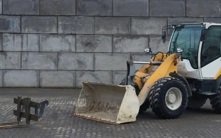 LIEBHERR L506C  040642