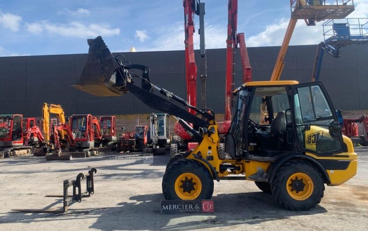 JCB 407 T4  802090