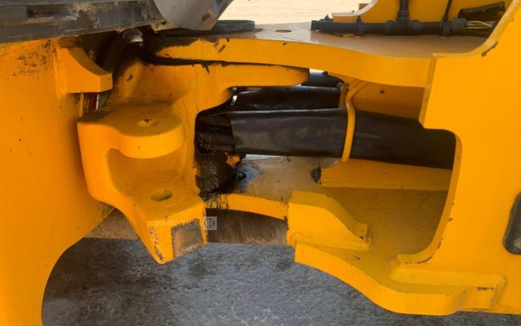 JCB 407 T4  802090