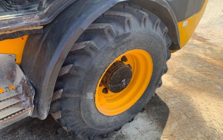 JCB 407 T4  802090