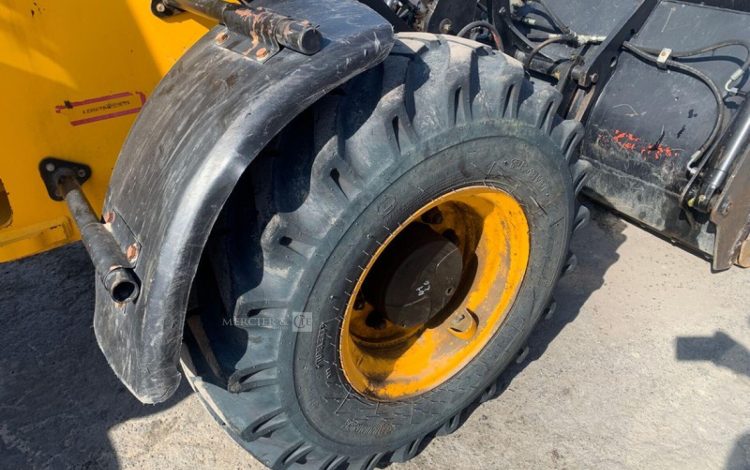 JCB 407 T4  802090