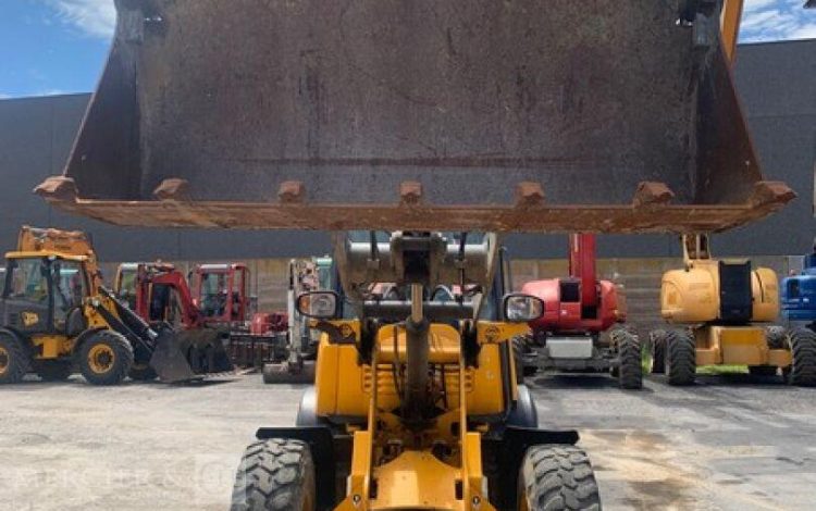 VOLVO L25F  KUB010556
