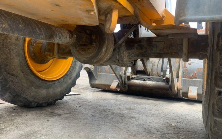 VOLVO L25F  KUB010556