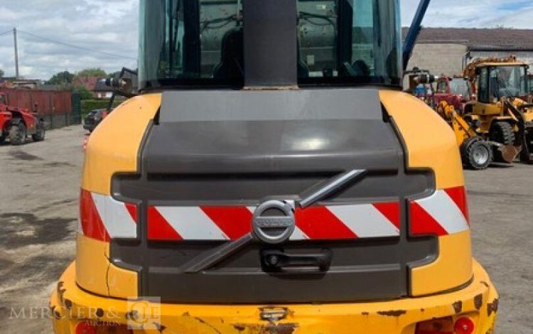 VOLVO L25F  KUB010556