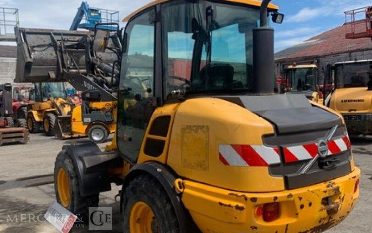 VOLVO L25F  KUB010556