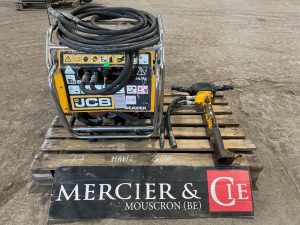 JCB BEAVER  76MAM6