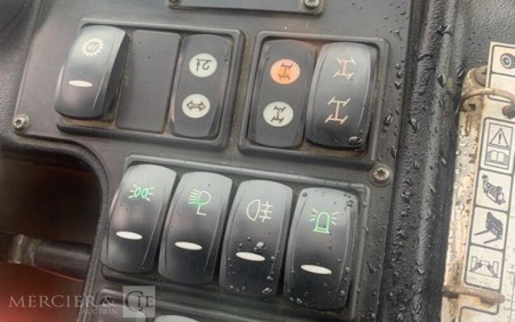 BOBCAT T35120SL  52331672