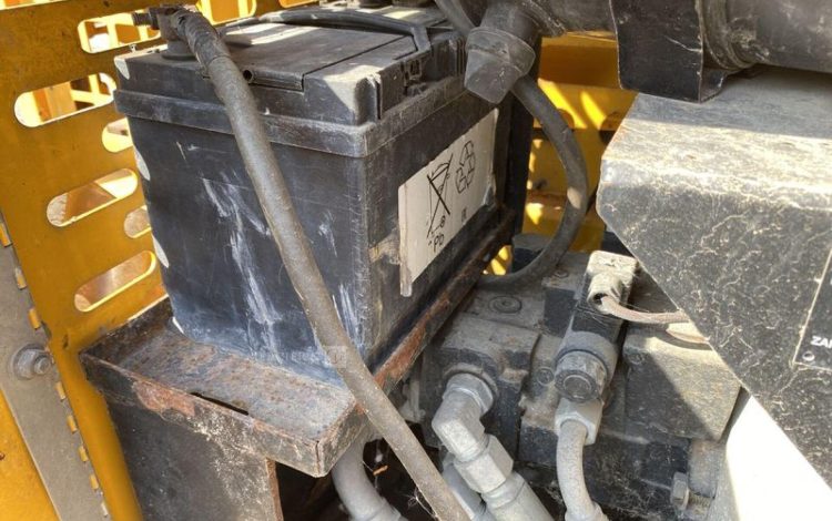 JLG PLATEFORME CISEAUX DIESEL  3255