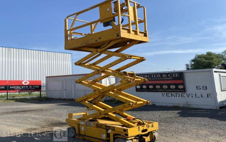 PLATEFORME CISEAUX ELECTRIQUE  1794