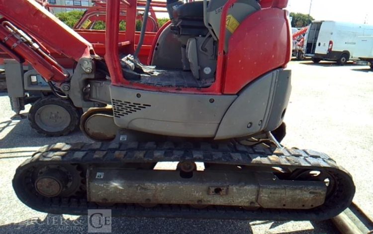 YAMMAR MINIPELLE VIO 25-4 – 2T7 – 3576H – AN2015  205687