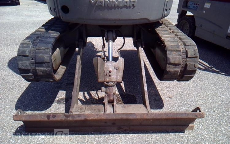 YAMMAR MINIPELLE VIO 25-4 – 2T7 – 3576H – AN2015  205687