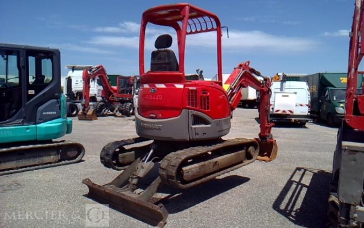YAMMAR MINIPELLE VIO 25-4 – 2T7 – 3576H – AN2015  205687