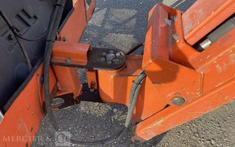 JLG NACELLE ARTICULEE ELECTRIQUE  2162