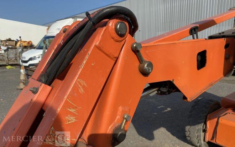 JLG NACELLE ARTICULEE ELECTRIQUE  2162
