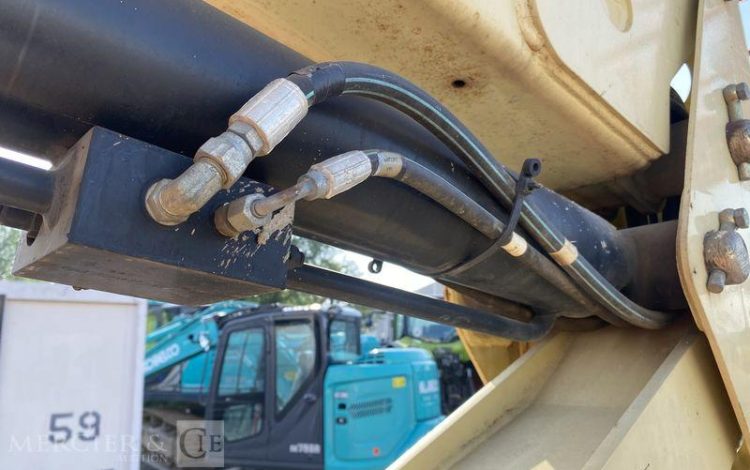 JLG NACELLE ARTICULEE ELECTRIQUE  2162