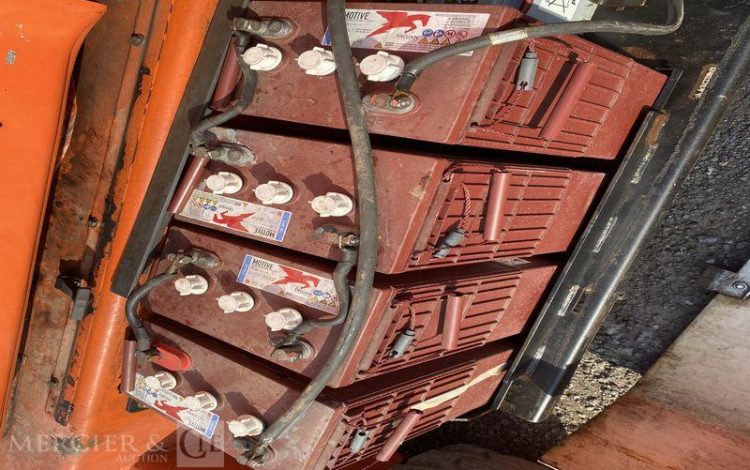 JLG NACELLE ARTICULEE ELECTRIQUE  2162