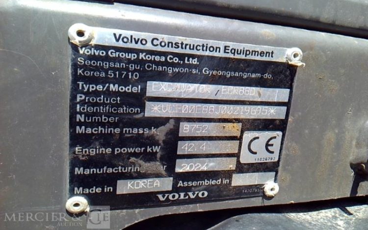 VOLVO MINI PELLE – AN2024  219695