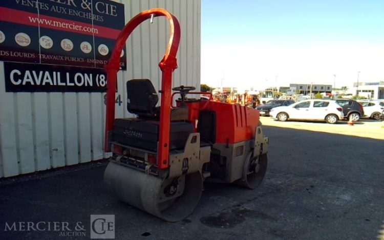 AMMANN ROULEAU TANDEM AV23-2 – 2,5T- 2333H – AN2010  24102093