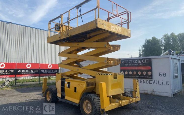 JLG PLATEFORME CISEAUX  2591