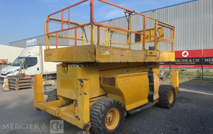 JLG PLATEFORME CISEAUX  2591
