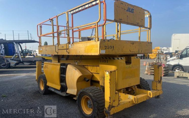 JLG PLATEFORME CISEAUX  2591