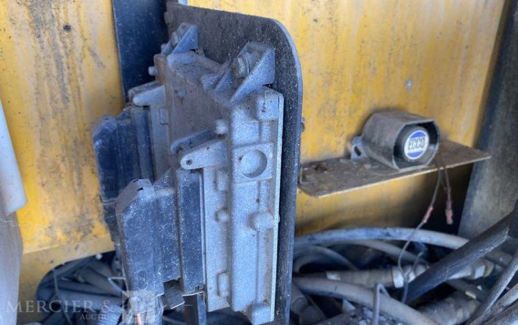 JLG PLATEFORME CISEAUX  2591
