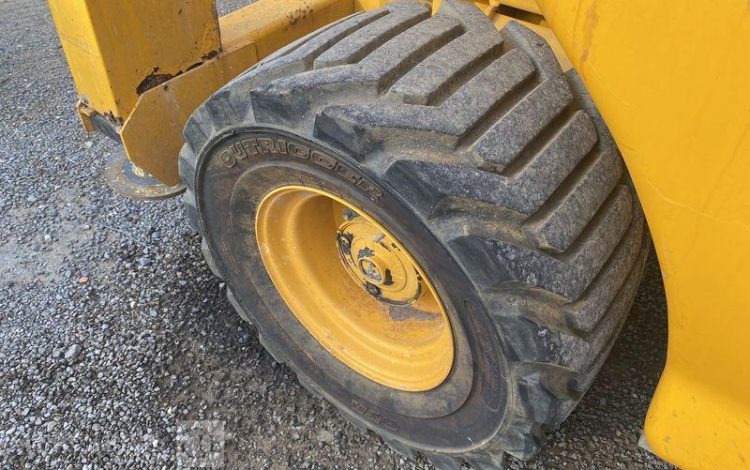 JLG PLATEFORME CISEAUX  2591