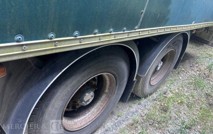 GENERAL_TRAILERS SREM GENERALTRAILERS FOURGON 27T RIDEAUX FIT VERT 285TR79