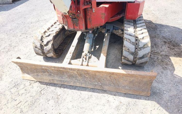 TAKEUCHI MINI PELLE SUR CHENNILLES TB 153 FR – 5,725 TONNES – 2139 HEURES- ANNEE 2020  303900