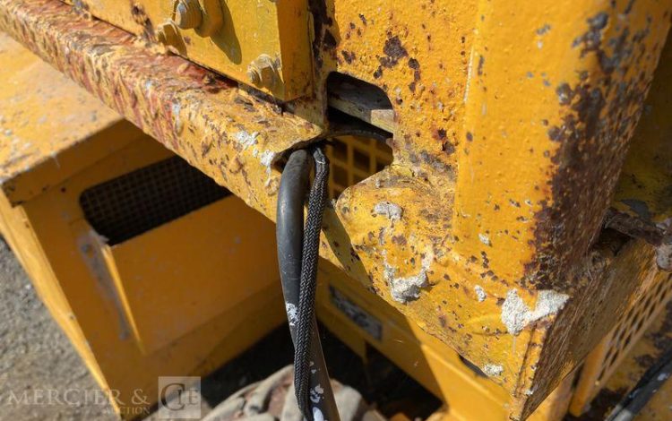 JLG PLATEFORME CISEAUX DIESEL  3255