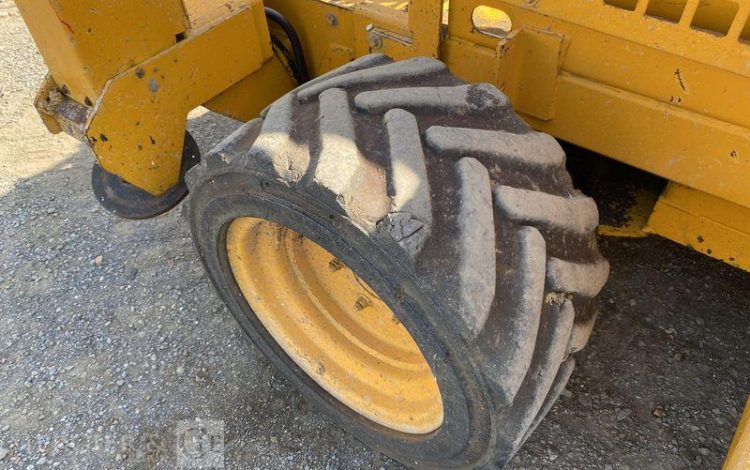 JLG PLATEFORME CISEAUX DIESEL  3255