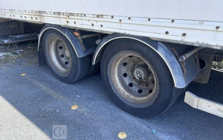 GENERAL_TRAILERS SREM FOURGON 2 ESSIEUX 32T BLANC 5040TN79