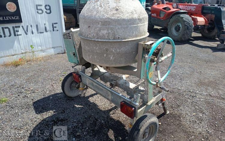 IMER BETONNIERE TRACTABLE 350 LITRES ESSENCE  71042
