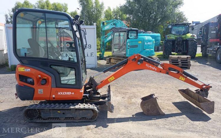 KUBOTA MINI PELLE KX018-4  – 1,8 TONNE – DIESEL – 984 HEURES – ANNEE 2020  71 196