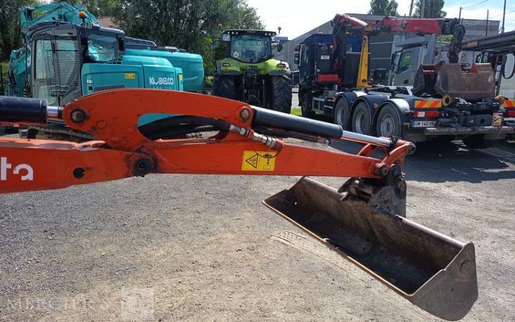 KUBOTA MINI PELLE KX018-4  – 1,8 TONNE – DIESEL – 984 HEURES – ANNEE 2020  71 196