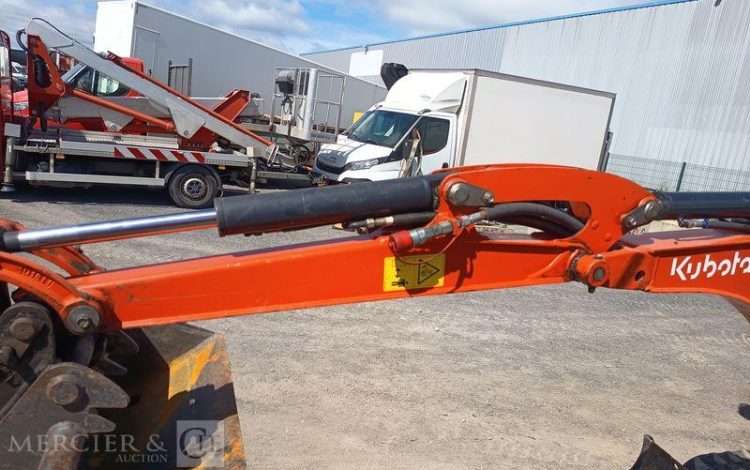 KUBOTA MINI PELLE KX018-4  – 1,8 TONNE – DIESEL – 984 HEURES – ANNEE 2020  71 196