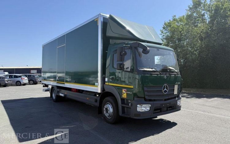 MERCEDES ATEGO 1324 VERT 848541