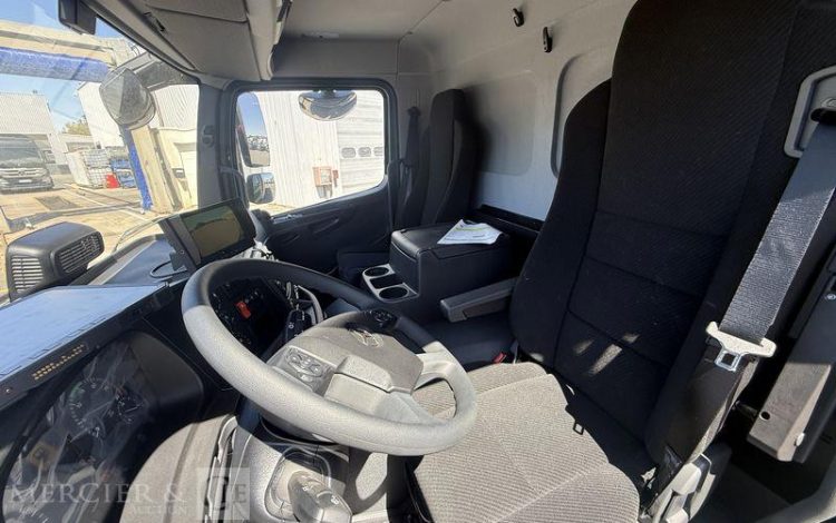MERCEDES ATEGO 1324 VERT 848541