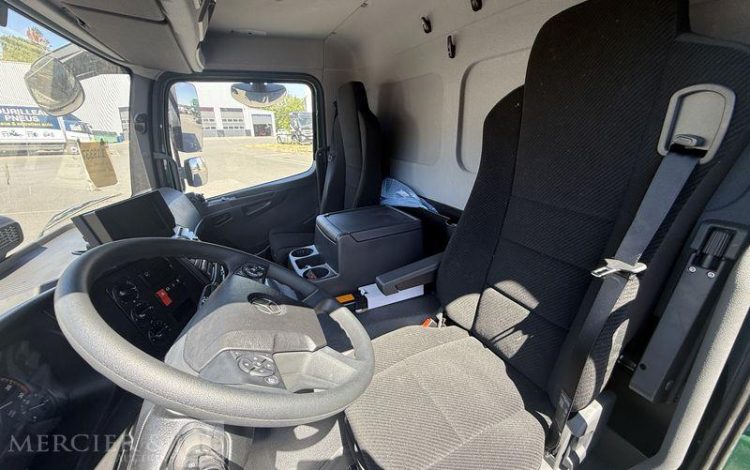 MERCEDES ATEGO 1324 VERT 848818