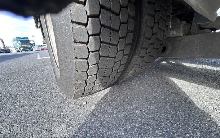 MERCEDES ATEGO 1524 VERT AQ-798-TH