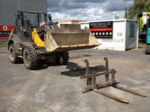 MECALAC CHARGEUSE A TOURELLE ROTATIVE AS700 – 0,65 M3 – 2958 HEURES – ANNEE 2021  AS700