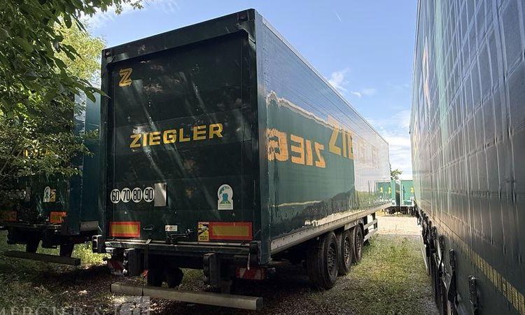 TROUILLET SREM FOURGON 3 ESSIEUX 34T RIDEAU FIT VERT AT-456-GL