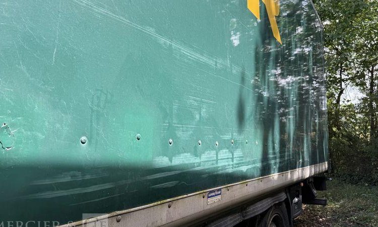 TROUILLET SREM FOURGON 3 ESSIEUX 34T RIDEAU FIT VERT AT-456-GL