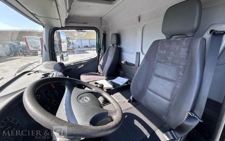 MERCEDES AXOR 1833 CAISSE HAYON VERT BE-082-QC