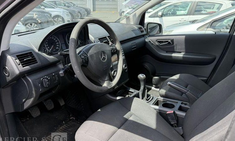 MERCEDES CLASSE A 2.0 180 CDI 110ch CLASSIC GRIS BF-797-PG