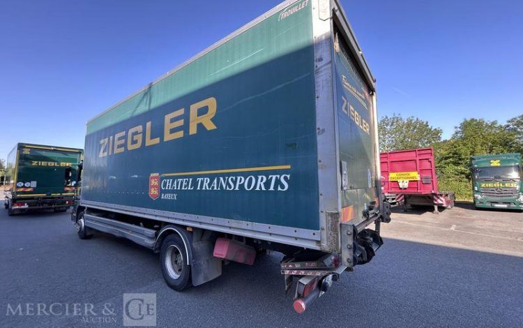 MERCEDES ATEGO 1218 VERT BL-702-GA